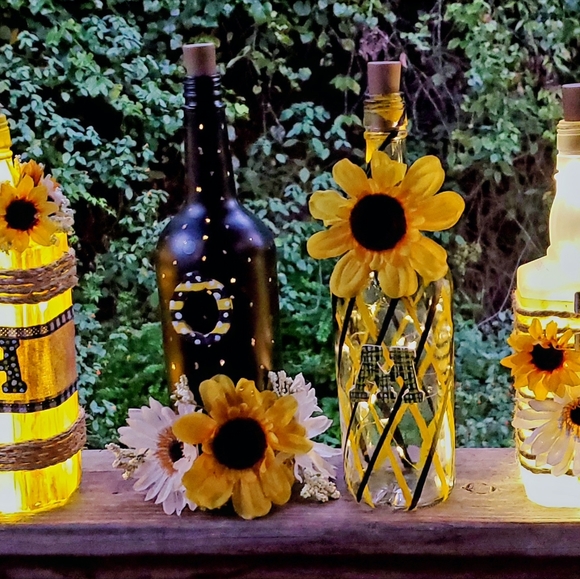 Handcrafted Lighted Sunflower Decor Bottles - Picture 9 of 10